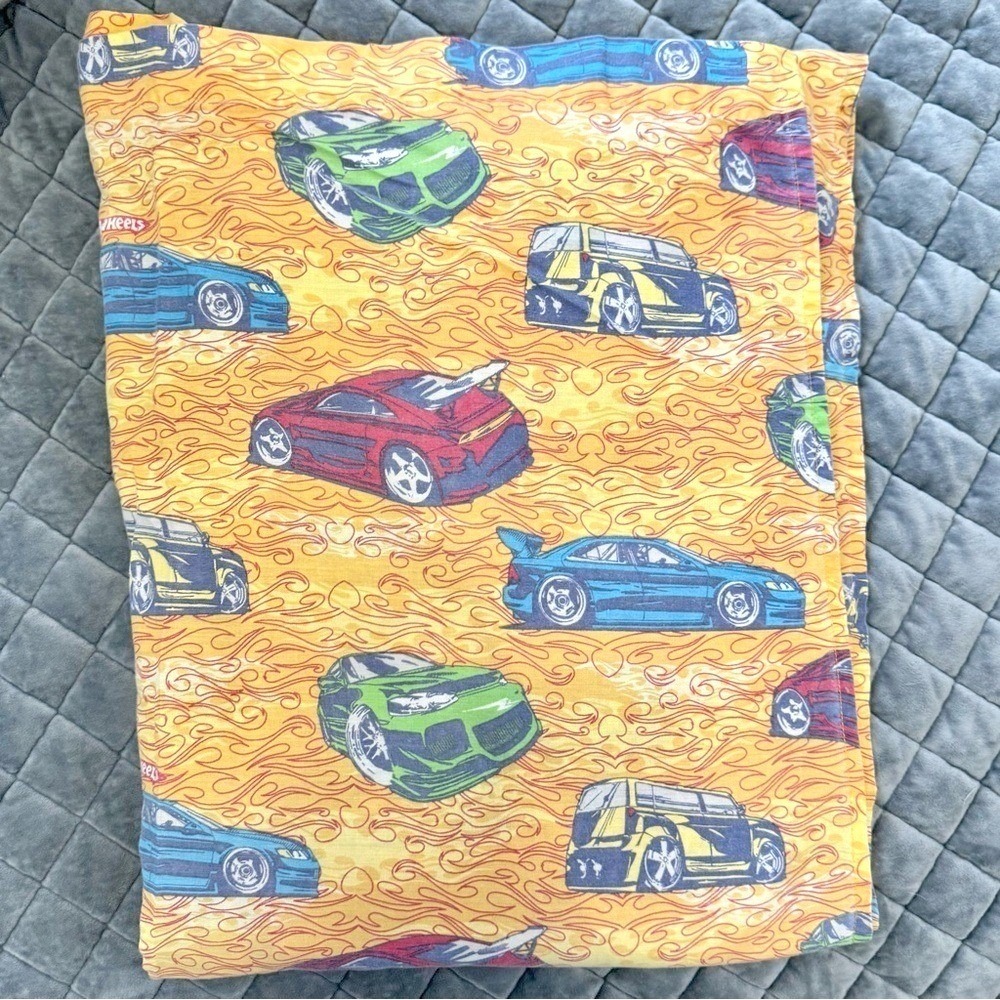 Hot Wheels Flat Sheet Yellow Flames Car Kid Automobile Play Bedroom Twin Linens